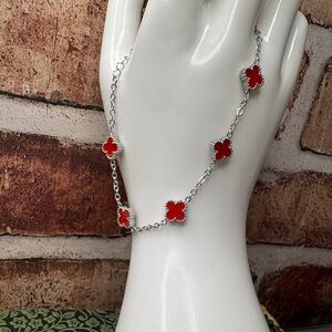 Stainless Steel Red Clover Bracelet NEW